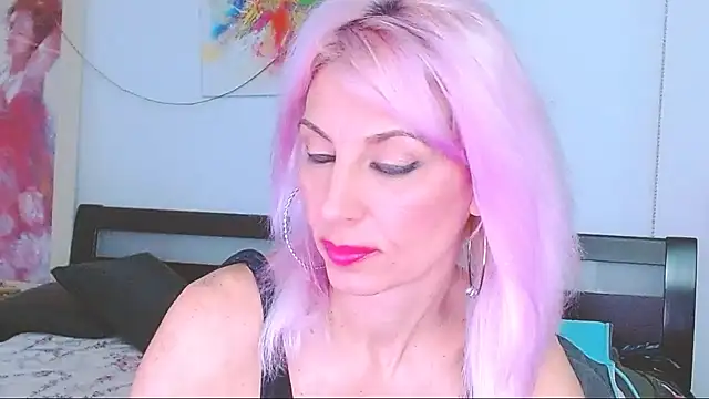 Snapshot of HoneyLara chatting on March 5, 2025, 12:16 am HoneyLara online show from March 5, 2025, 12:16 am