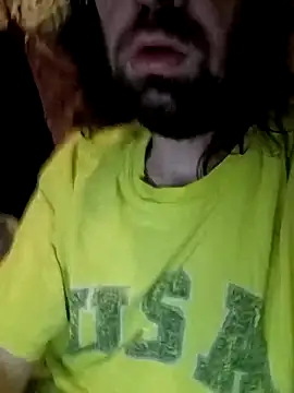 Snapshot of ShadowyTube chatting on October 4, 2025, 5:16 am ShadowyTube online show from October 4, 2025, 5:16 am