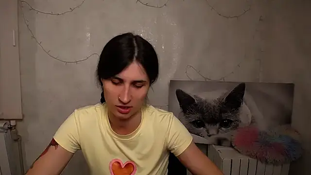 MaryEm976 online show from May 21, 2026, 8:10 am