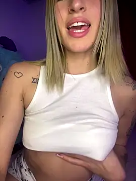 Atenea Klett  online show from September 19, 2025, 3:08 am