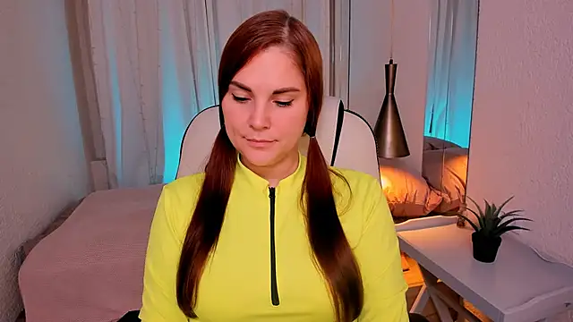 Snapshot of Ellis_Foxy chatting on February 1, 2025, 8:47 pm Ellis Foxy online show from February 1, 2025, 8:47 pm