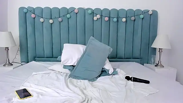 marianaaguii online show from January 21, 2025, 4:05 pm