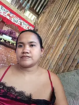 Sexiest quen online show from April 1, 2026, 5:52 am