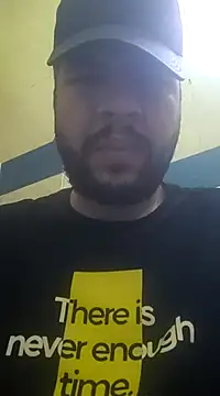 Snapshot of eljefe1119 chatting on February 11, 2025, 4:46 pm eljefe1119 online show from February 11, 2025, 4:46 pm