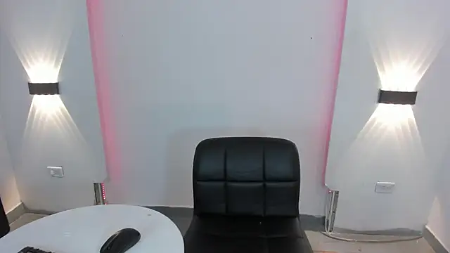 xGenesis Miller  online show from September 15, 2025, 9:15 pm