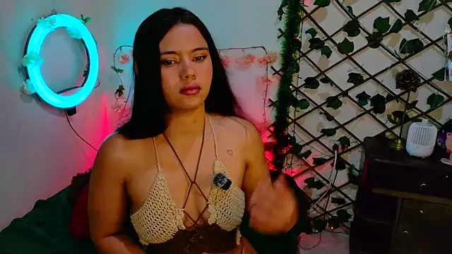 -Camila  online show from March 28, 2026, 5:23 pm