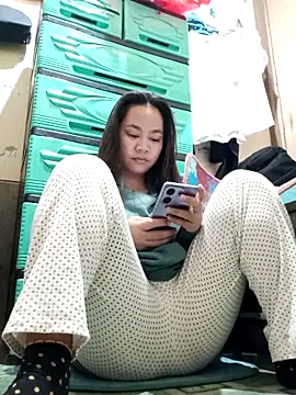 Snapshot of Hotbaby_1523 chatting on February 18, 2026, 12:45 pm Hotbaby 1523 online show from February 18, 2026, 12:45 pm