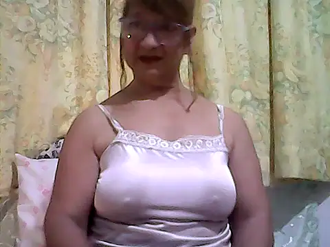 ScorpionLove12 online show from November 22, 2025, 4:39 pm