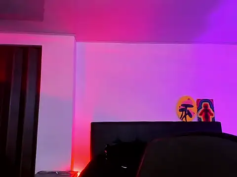 lia minami online show from February 26, 2026, 4:00 am