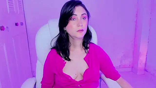 danielahot66 online show from January 22, 2025, 9:24 am