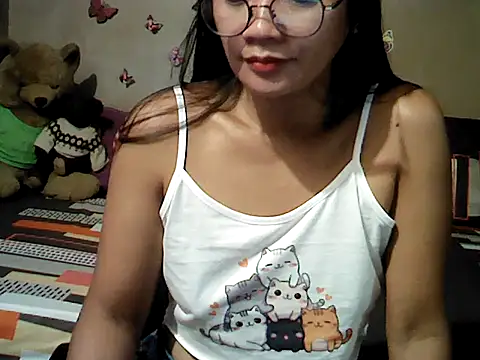 Snapshot of Mia_Rein chatting on March 29, 2026, 3:50 am Mia Rein online show from March 29, 2026, 3:50 am