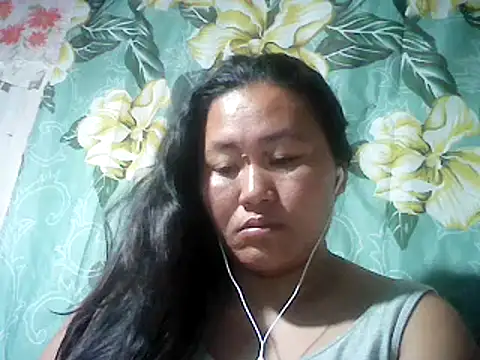 Snapshot of Sexyhorney4u chatting on February 25, 2025, 2:14 am Sexyhorney4u online show from February 25, 2025, 2:14 am