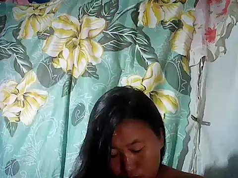 Snapshot of Sexyhorney4u chatting on September 19, 2025, 12:28 pm Sexyhorney4u online show from September 19, 2025, 12:28 pm