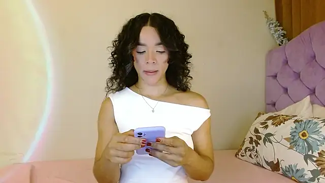 kiarablue online show from March 28, 2026, 4:12 am