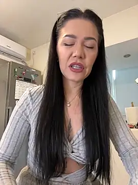 denise k online show from November 11, 2025, 12:38 pm