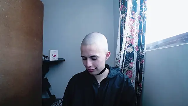 Cocain Atenea online show from November 20, 2025, 7:13 pm