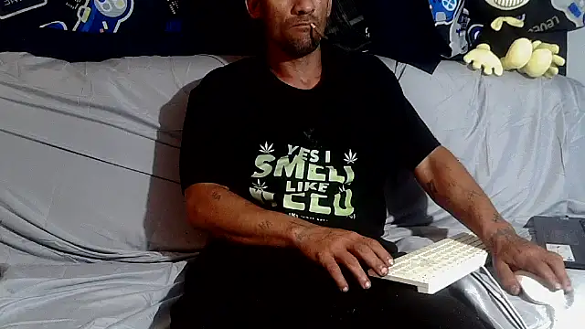 goodick4u28 online show from April 11, 2026, 4:17 am