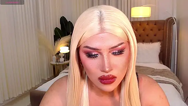 Your Majesty Tyra online show from February 7, 2025, 10:19 am