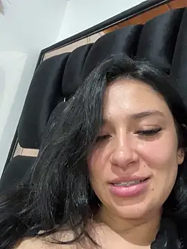 Snapshot of dayra_angels chatting on February 9, 2025, 10:54 pm dayra angels online show from February 9, 2025, 10:54 pm