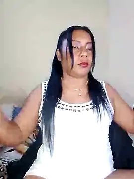 Snapshot of rosmery-navarro chatting on September 25, 2025, 3:32 am rosmery-navarro online show from September 25, 2025, 3:32 am