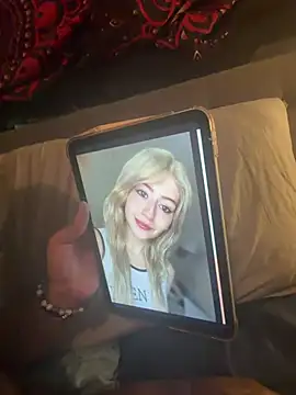 rabit2x online show from April 18, 2026, 7:07 pm