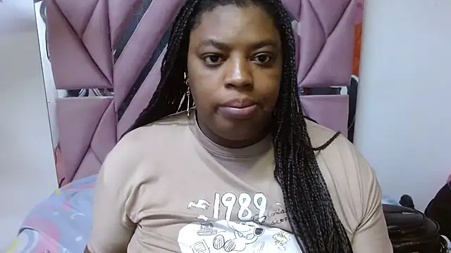 Snapshot of morenahott1 chatting on March 20, 2026, 1:27 pm morenahott1 online show from March 20, 2026, 1:27 pm