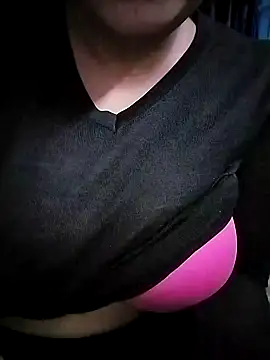 Snapshot of rekhabb123 chatting on January 7, 2025, 7:49 pm rekhabb123 online show from January 7, 2025, 7:49 pm