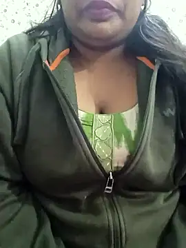 Snapshot of rekhabb123 chatting on January 15, 2026, 3:22 am rekhabb123 online show from January 15, 2026, 3:22 am