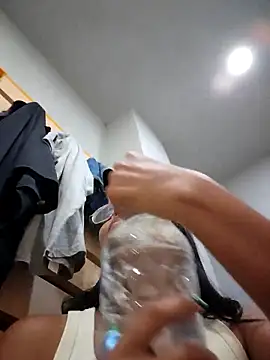 Snapshot of SheenaBrooke chatting on April 12, 2026, 3:55 am SheenaBrooke online show from April 12, 2026, 3:55 am