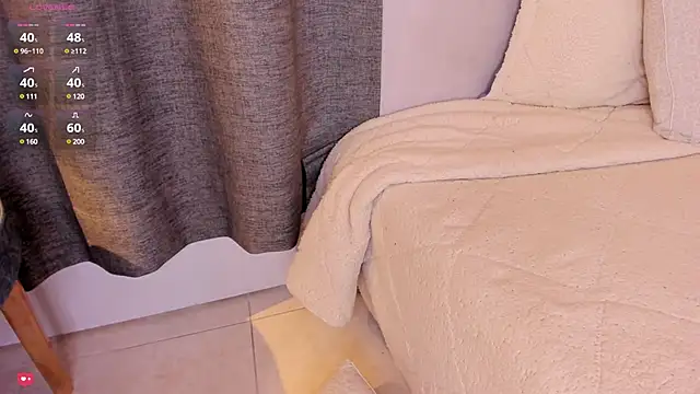 Assh lee  online show from February 4, 2025, 3:36 pm