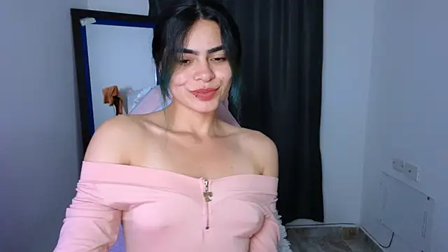 sexyladyy  online show from November 9, 2025, 11:36 pm