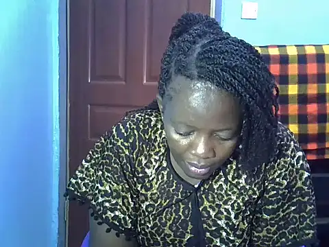 Ebonyceline online show from May 21, 2026, 8:05 pm