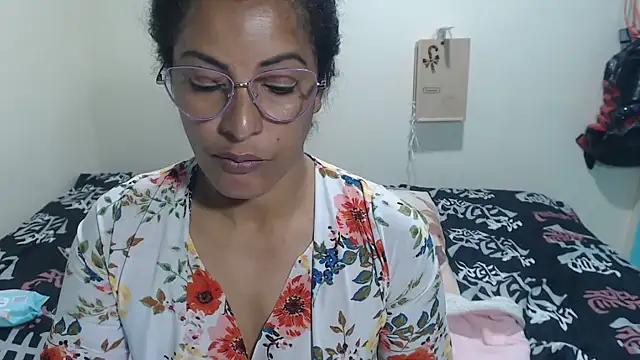 kateleyagrey online show from February 20, 2026, 7:03 pm