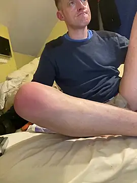 londonfuckwhore1 online show from March 7, 2026, 8:00 am