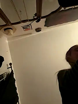 ClumsyLink online show from October 19, 2025, 4:02 am