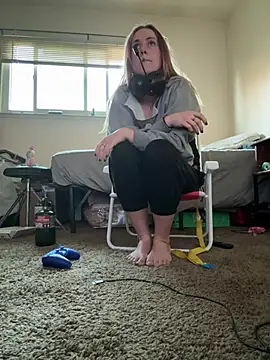 ClumsyLink online show from January 19, 2026, 12:47 am