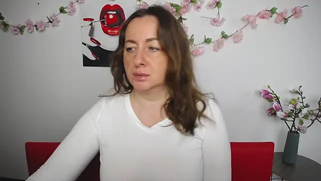 Abby Taylorr online show from November 6, 2025, 7:31 am