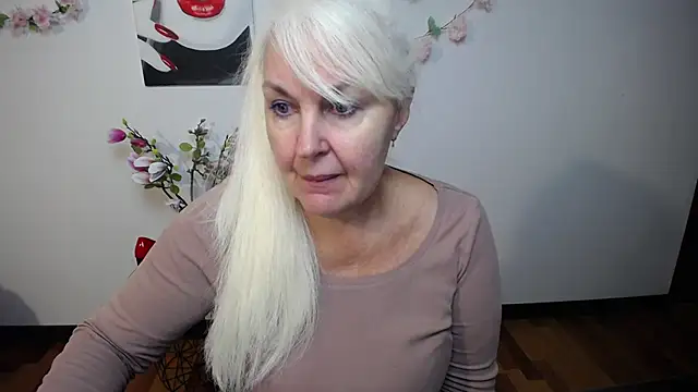 BlondyLeeBest online show from December 5, 2025, 7:32 pm