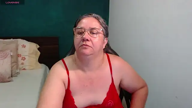 scaelettdubois online show from July 12, 2026, 10:23 pm