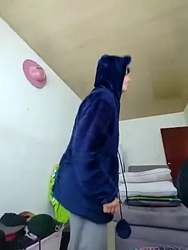 Snapshot of sexymarilyncolombia chatting on February 3, 2025, 3:17 pm sexymarilyncolombia online show from February 3, 2025, 3:17 pm