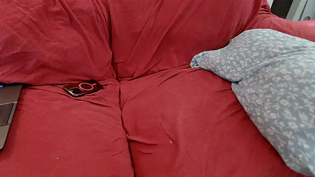 EmoDream1998 online show from March 19, 2025, 4:45 pm