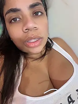 Snapshot of morenadabuceta chatting on June 18, 2026, 2:21 pm morenadabuceta online show from June 18, 2026, 2:21 pm