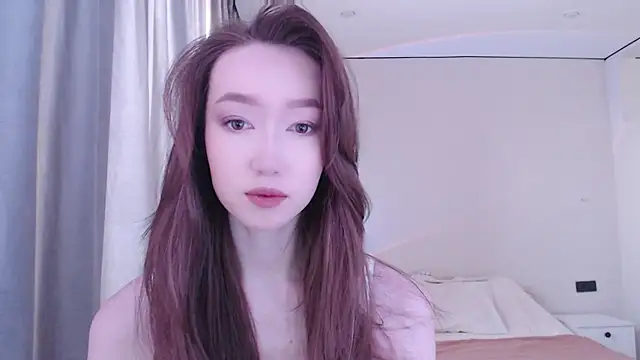  luna 022 online show from December 25, 2024, 4:54 am