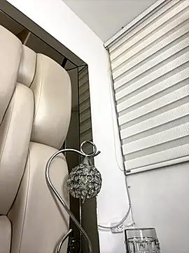 Snapshot of ALISSON_FOXXX1 chatting on October 29, 2025, 10:55 pm ALISSON FOXXX1 online show from October 29, 2025, 10:55 pm