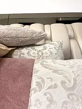 Snapshot of ALISSON_FOXXX1 chatting on January 6, 2026, 10:56 pm ALISSON FOXXX1 online show from January 6, 2026, 10:56 pm