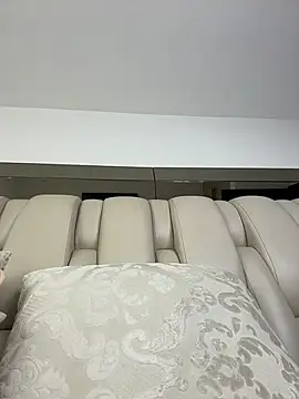 ALISSON FOXXX1 online show from February 22, 2026, 10:52 pm