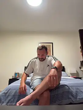 JonJ0 online show from April 22, 2026, 11:50 pm