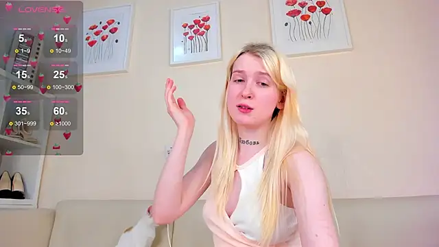 rosa mariposa  online show from February 27, 2025, 10:53 pm