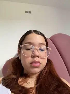 Lucyklein2022 online show from July 21, 2026, 2:41 pm