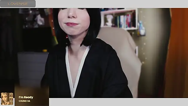 freya sunny online show from February 17, 2025, 5:25 am